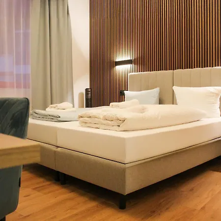 Simonis Hotel 2*
