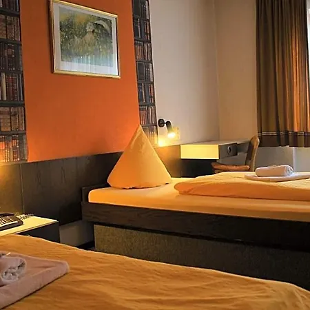 Hotell Simonis 2*