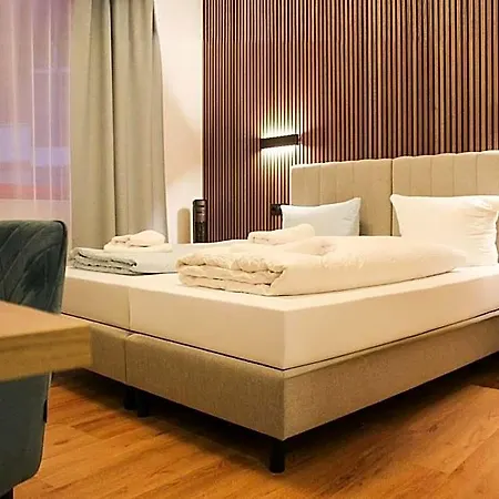 Simonis Hotell 2*